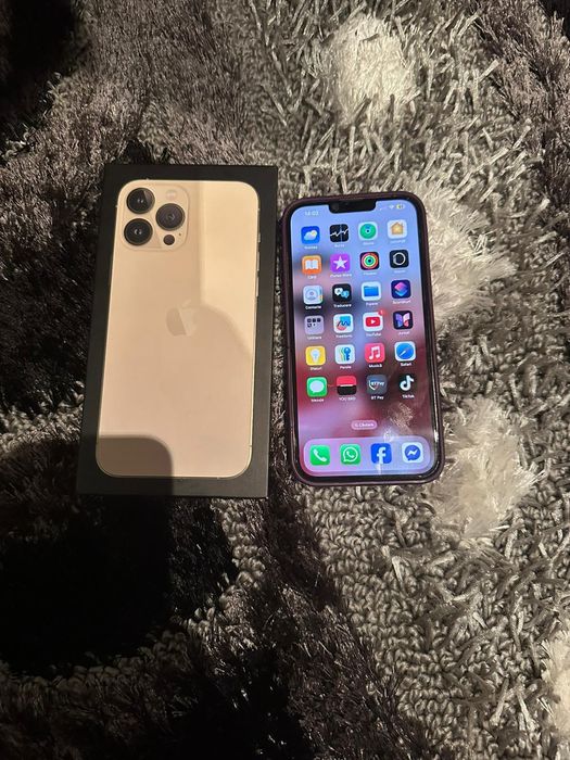 Vand iPhone 13pro max impecabil fullbox
