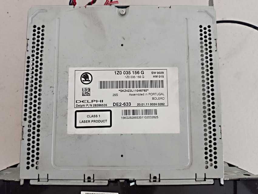 радио skoda octavia 2 - BOLERO - оригинално