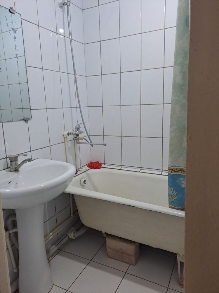 Ijaraga beriladi Oxangaron 4 mkrn 2xona 29 dom Сдается в аренду срочно