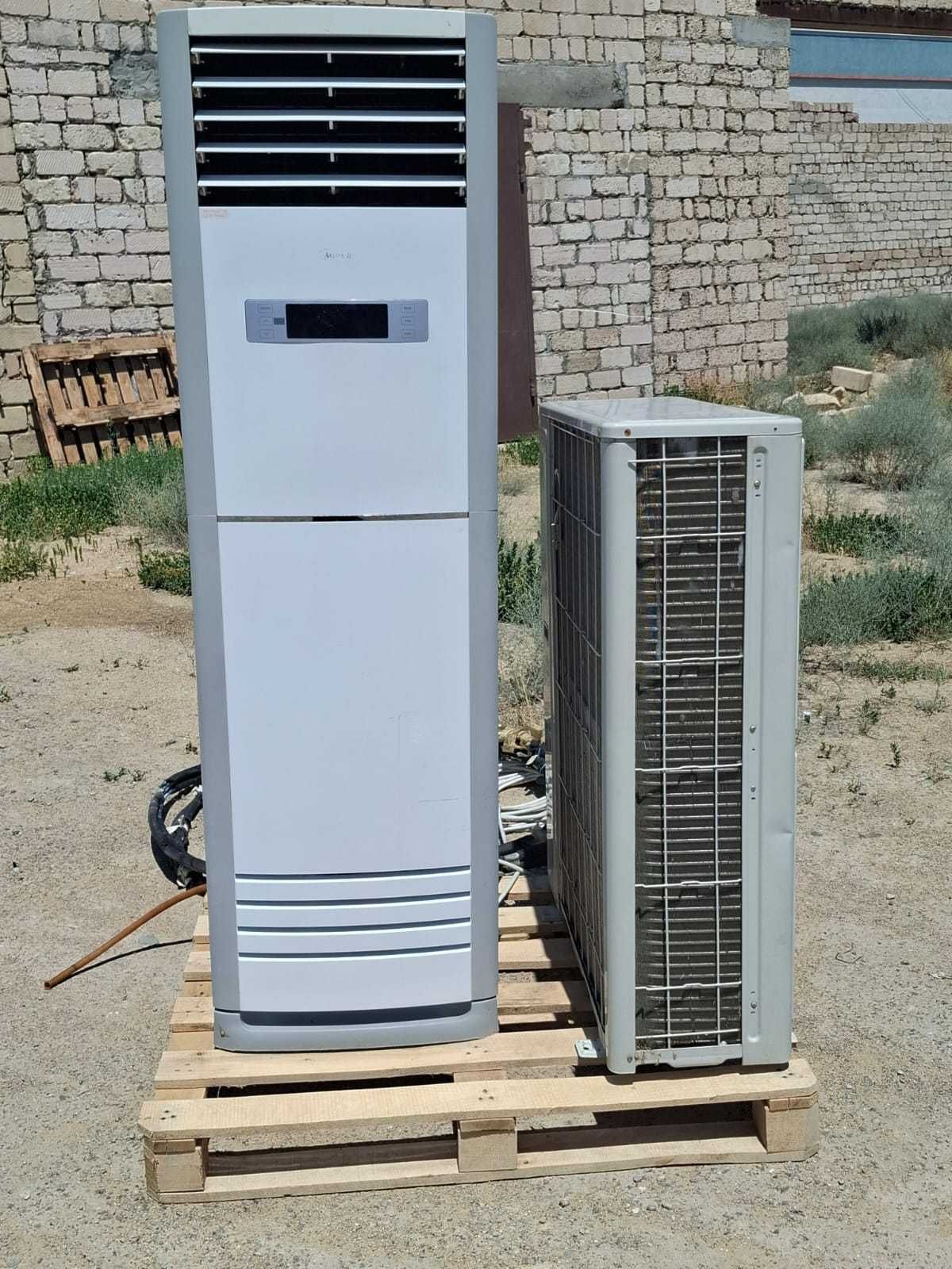 Кондиционер колонного типа MIDEA MFJ2-48ARN1