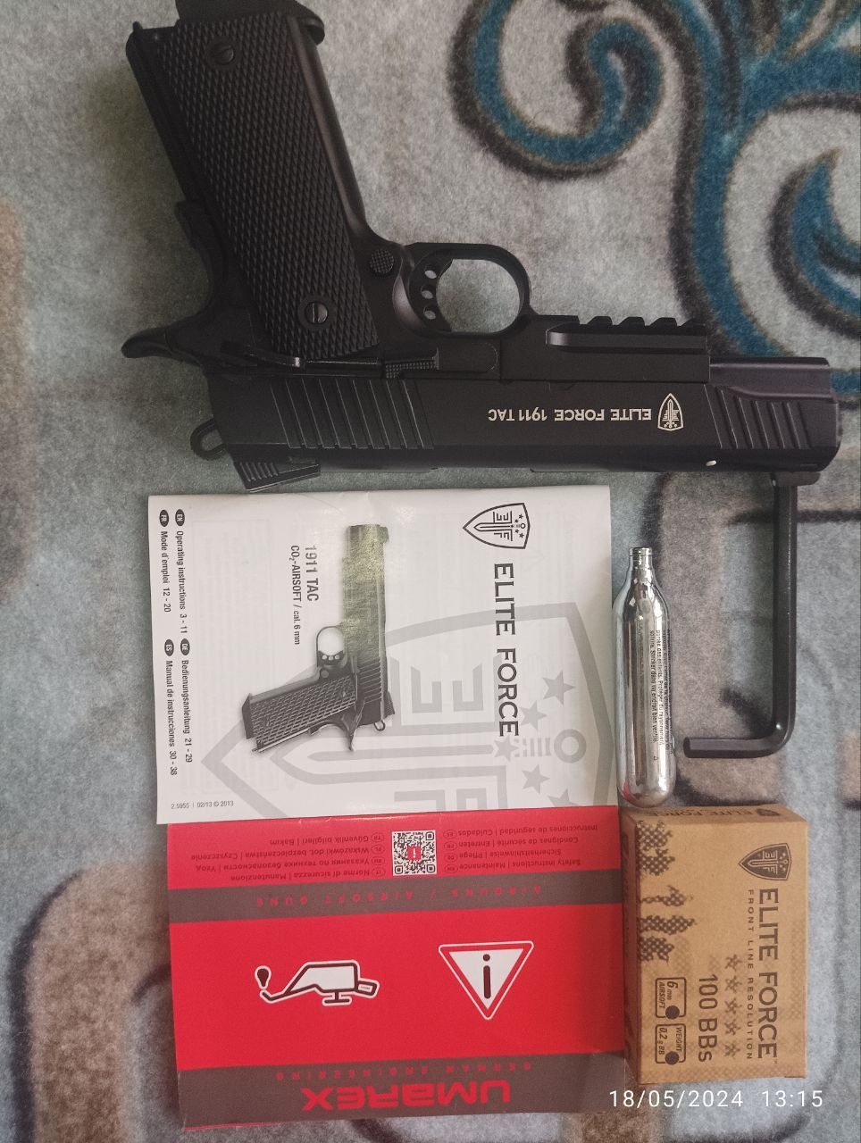 Страйкбольный пистолет Elite Force 1911 Tac