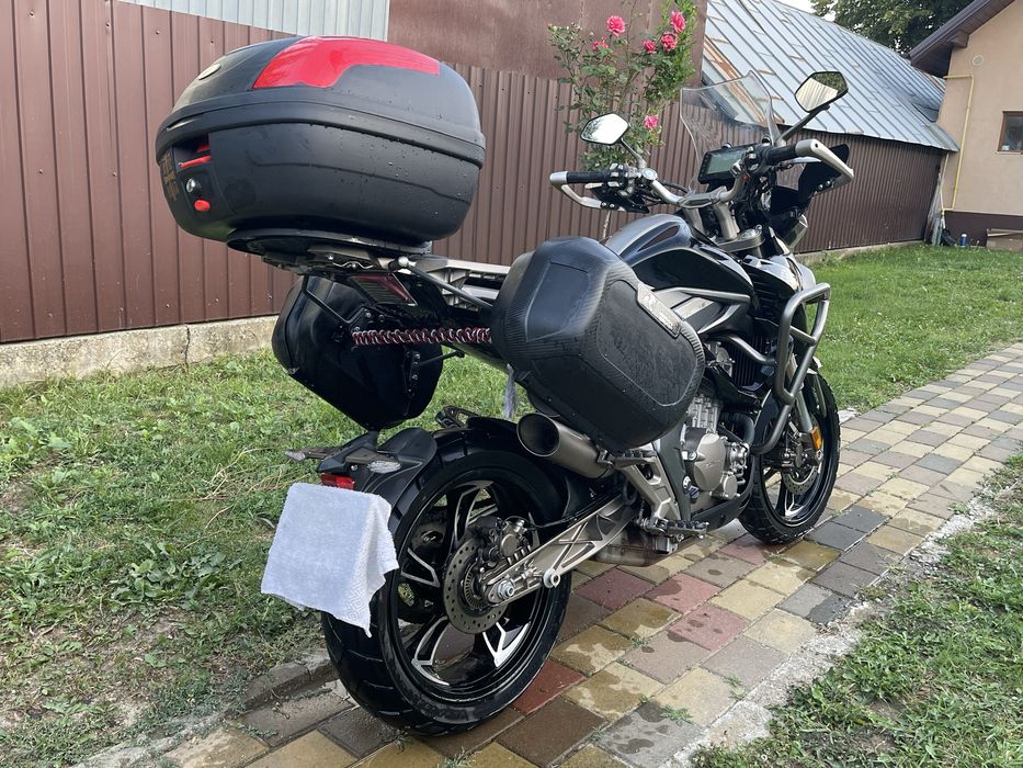 Vand/Schimb Moto Zontes 310