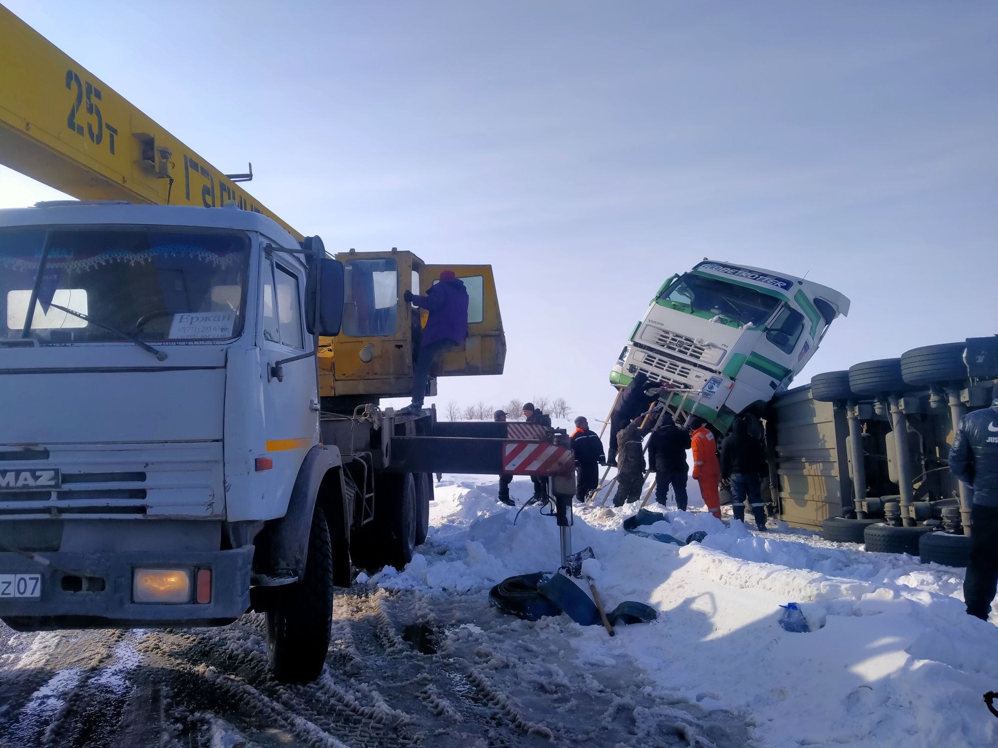 Кран услуги автокрана  грузоперевозки