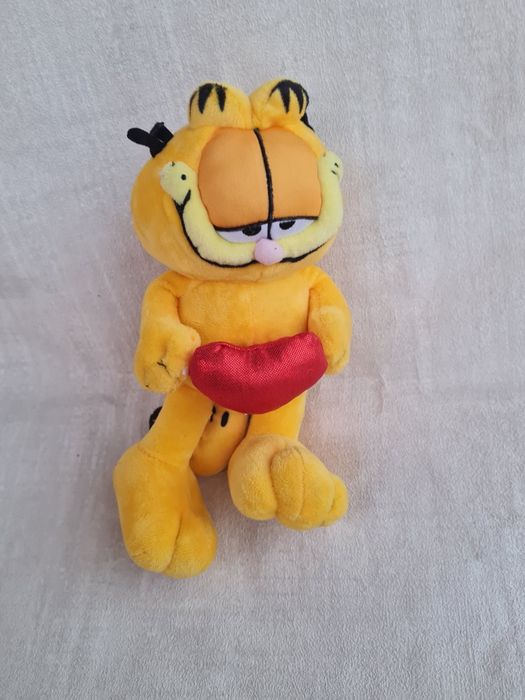 Разнообразни играчки Гарфилд