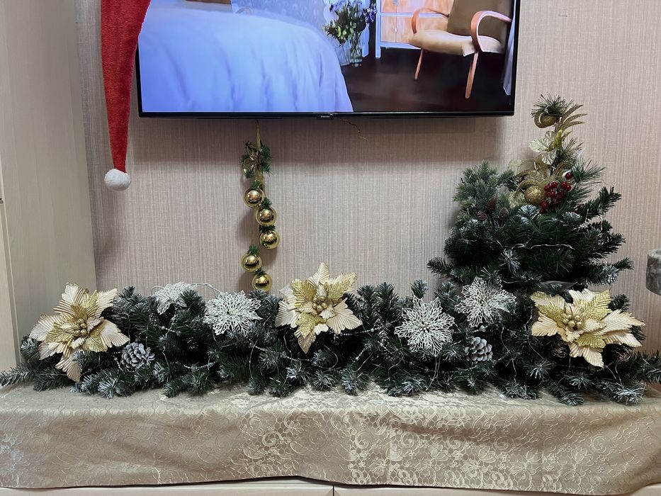 Гирлянда хвойная ветка, Царь елка.