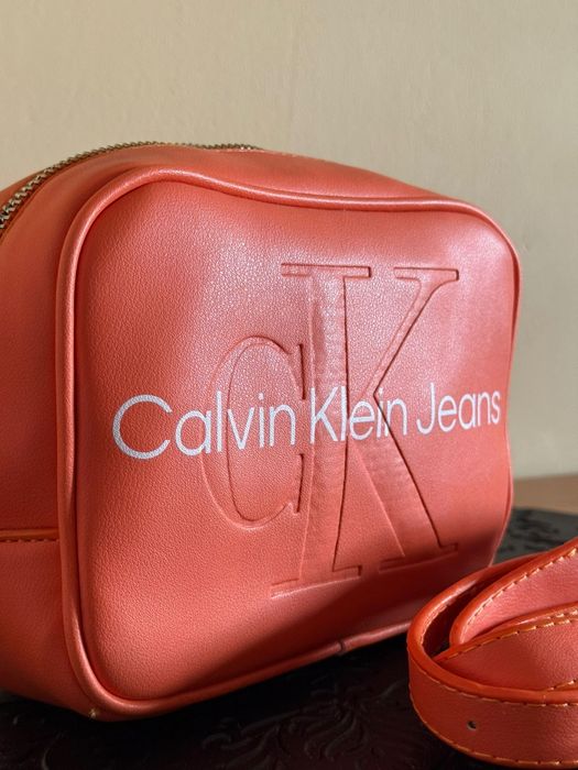 Geanta Calvin Klein