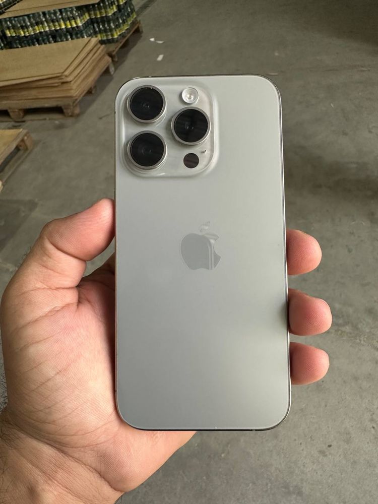 Telefon apple 15 pro
