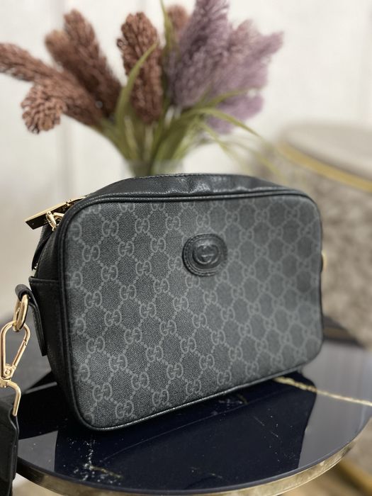 Барсетка Gucci в идеальном состоянии