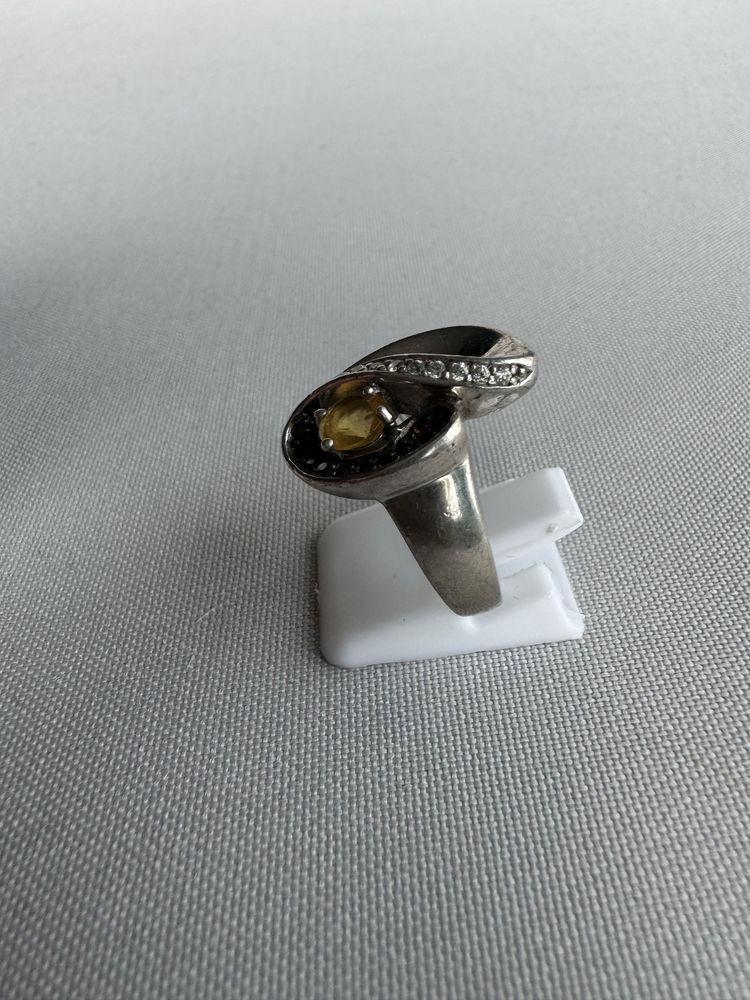 Inel din argint si cubic zirconia