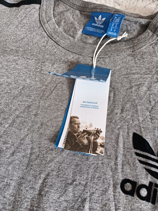 Vând tricou Adidas originals M