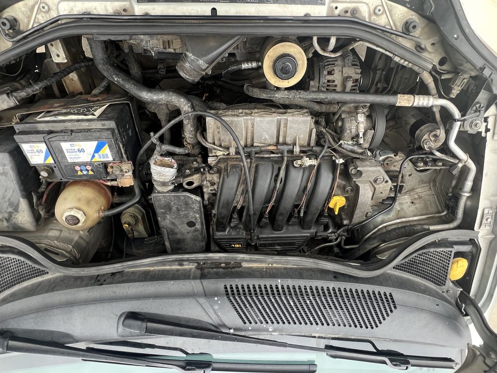 Renault Megane Scenic НА ЧАСТИ