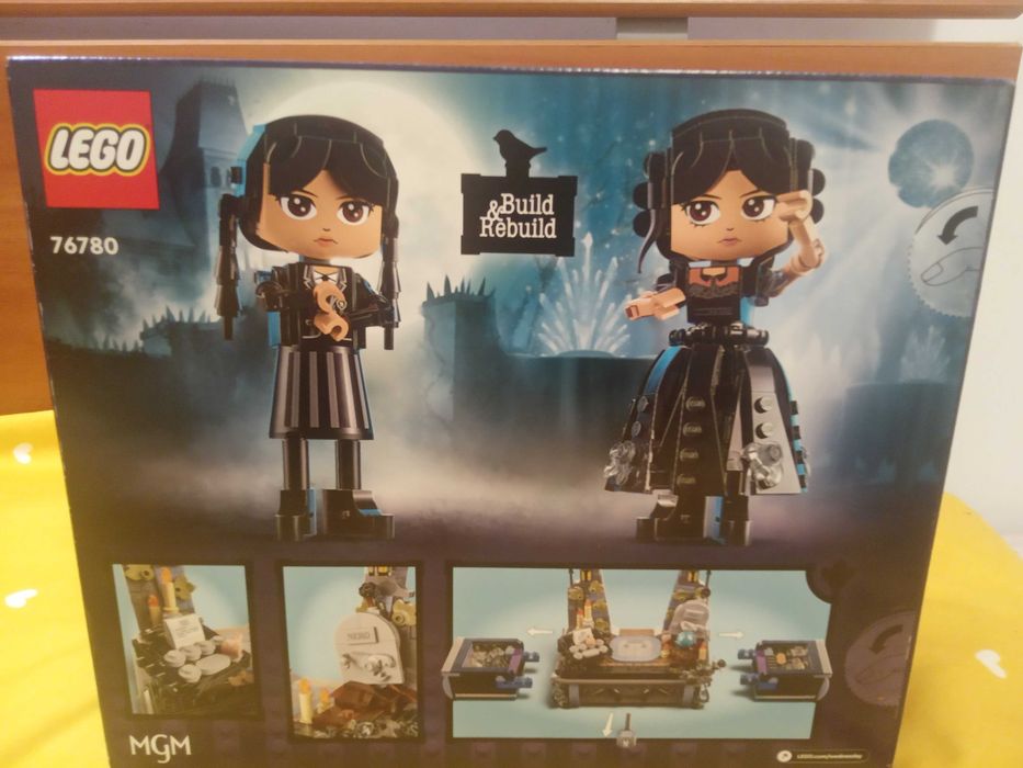 Lego 76780 Wednesday Addams Figure nou, sigilat