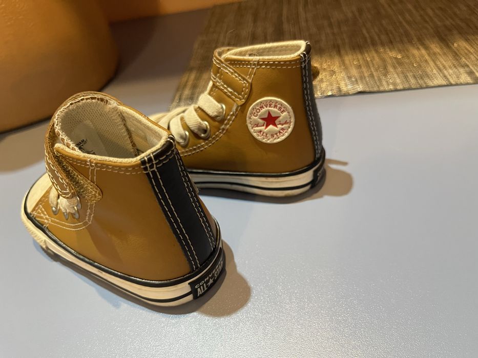 Converse ptr copii din piele