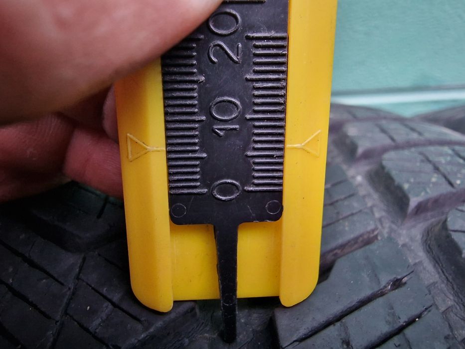 Anvelope 305/35R21 marca Pirelli, DOT 2019,6 mm