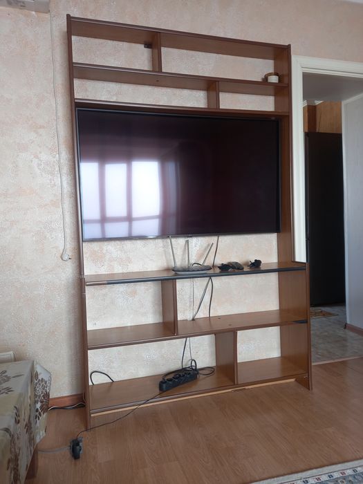 Полка для телевизора