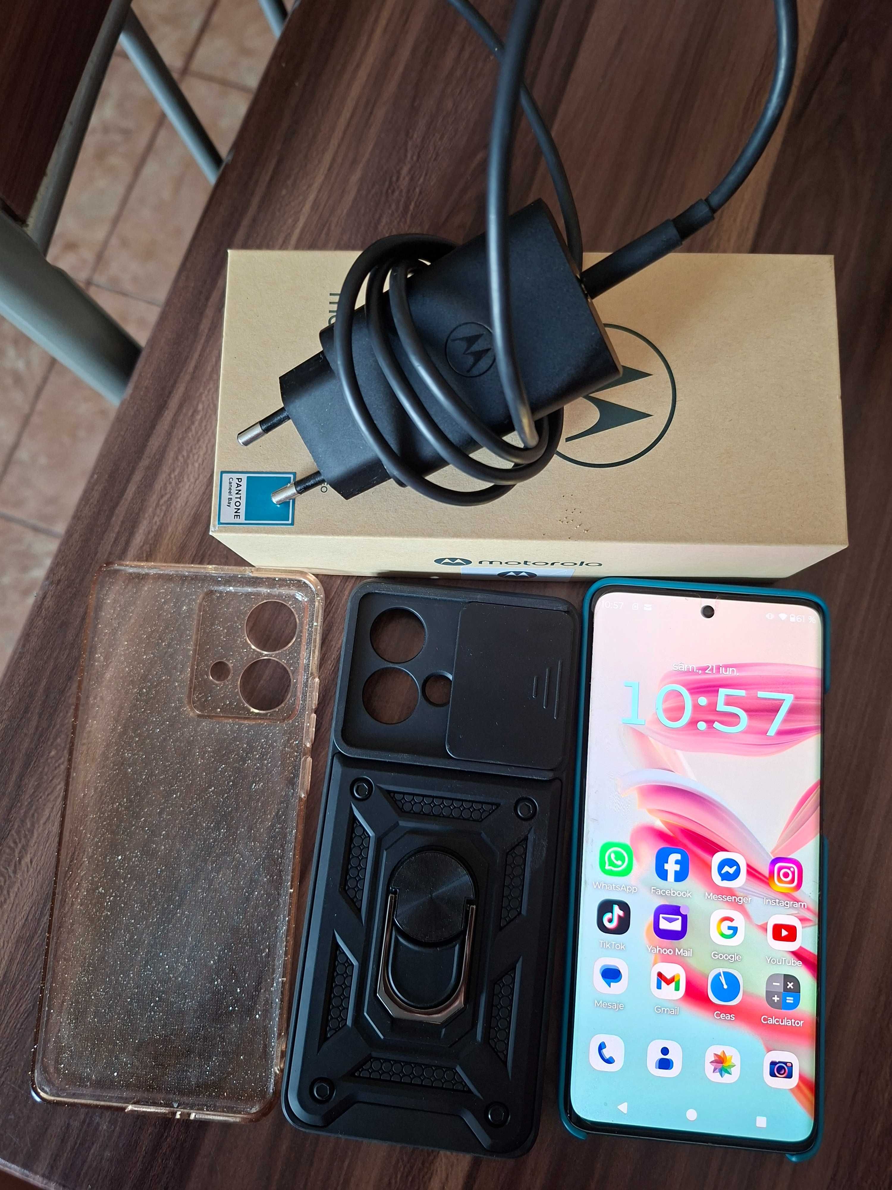Motorola edge 40 neo împecabil, în garanție.