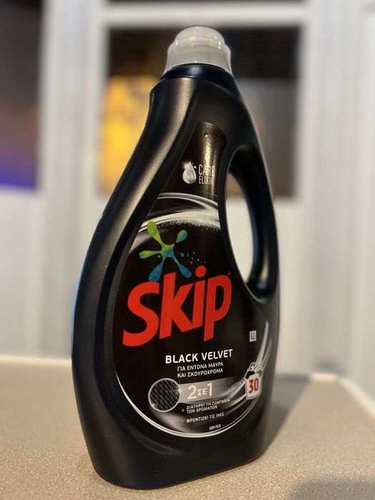 Течен препарат за черно пране 1.5 л