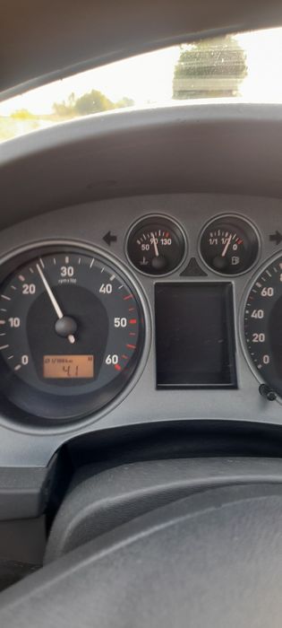 Seat Ibiza,full options,consum 4%,distribuție NOUĂ,proprietar