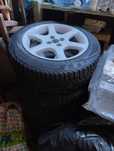 Продам диски на зимней резине. Размер 205/55R16.