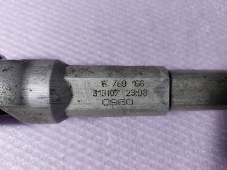 Ax coloana volan BMW E81 E82 E87 E88 E90 E91 E92 E93 Cod 6769166