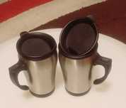Oferta! Cani termos pentru o cafea calda pana la 6 ore