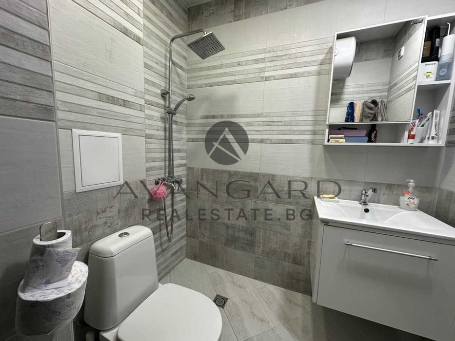 Продава се Тристаен апартамент в Пловдив, Кючук Париж - 78 кв.м за 1795 €/кв.м - Снимка #8