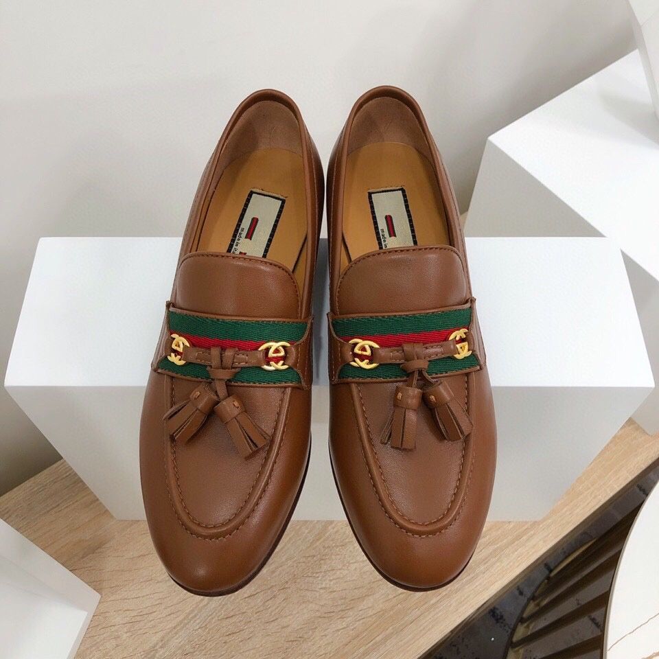 Pantofi Gucci piele