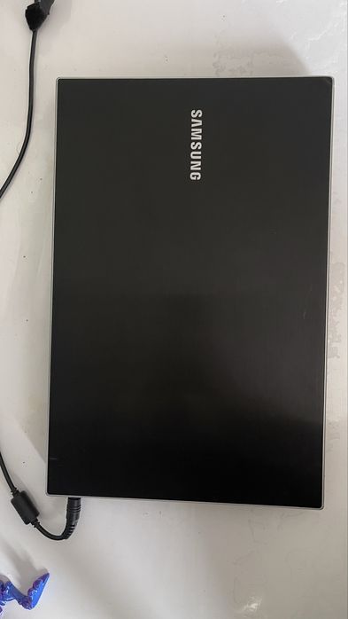 Продам ноутбук Samsung для офиса и учебы