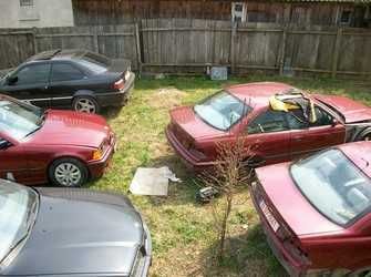 cu volan pe stanga chiar si defecte