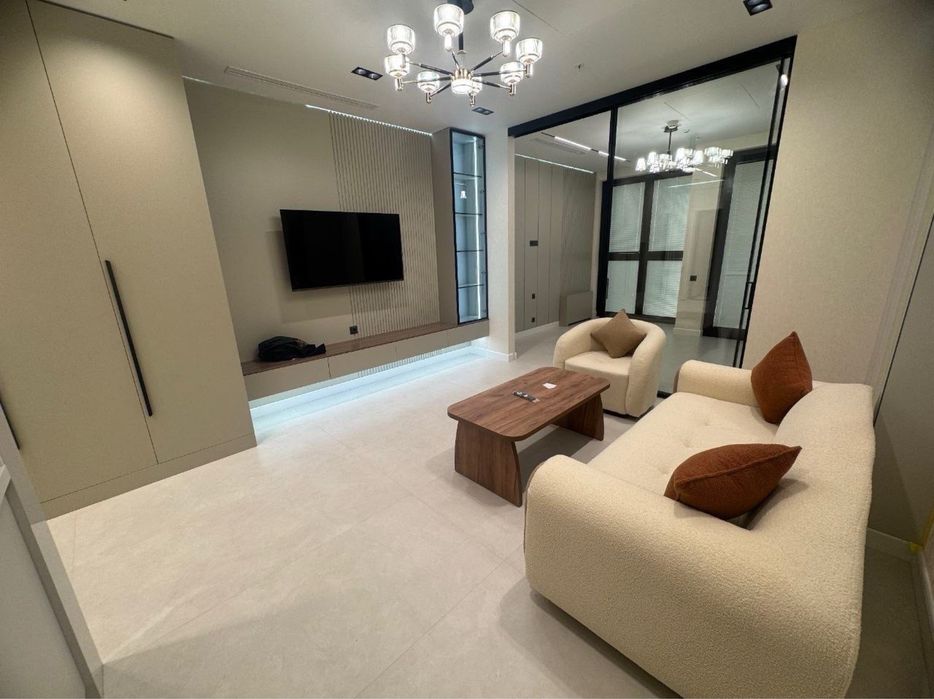 Аренда Офис Nest One Tashkent Sity 2 комнат Вид на парк. мебель тех