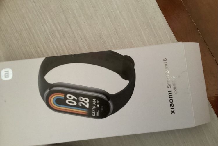 СРОЧНО продается Xiaomi Mi band 8