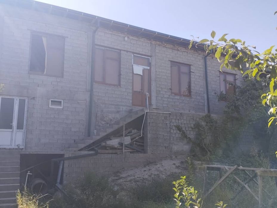 Срочно хишравда 8 сотихли ховли сотилади