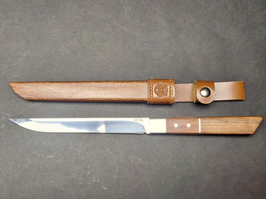 Японски нож M390 с дървена кания