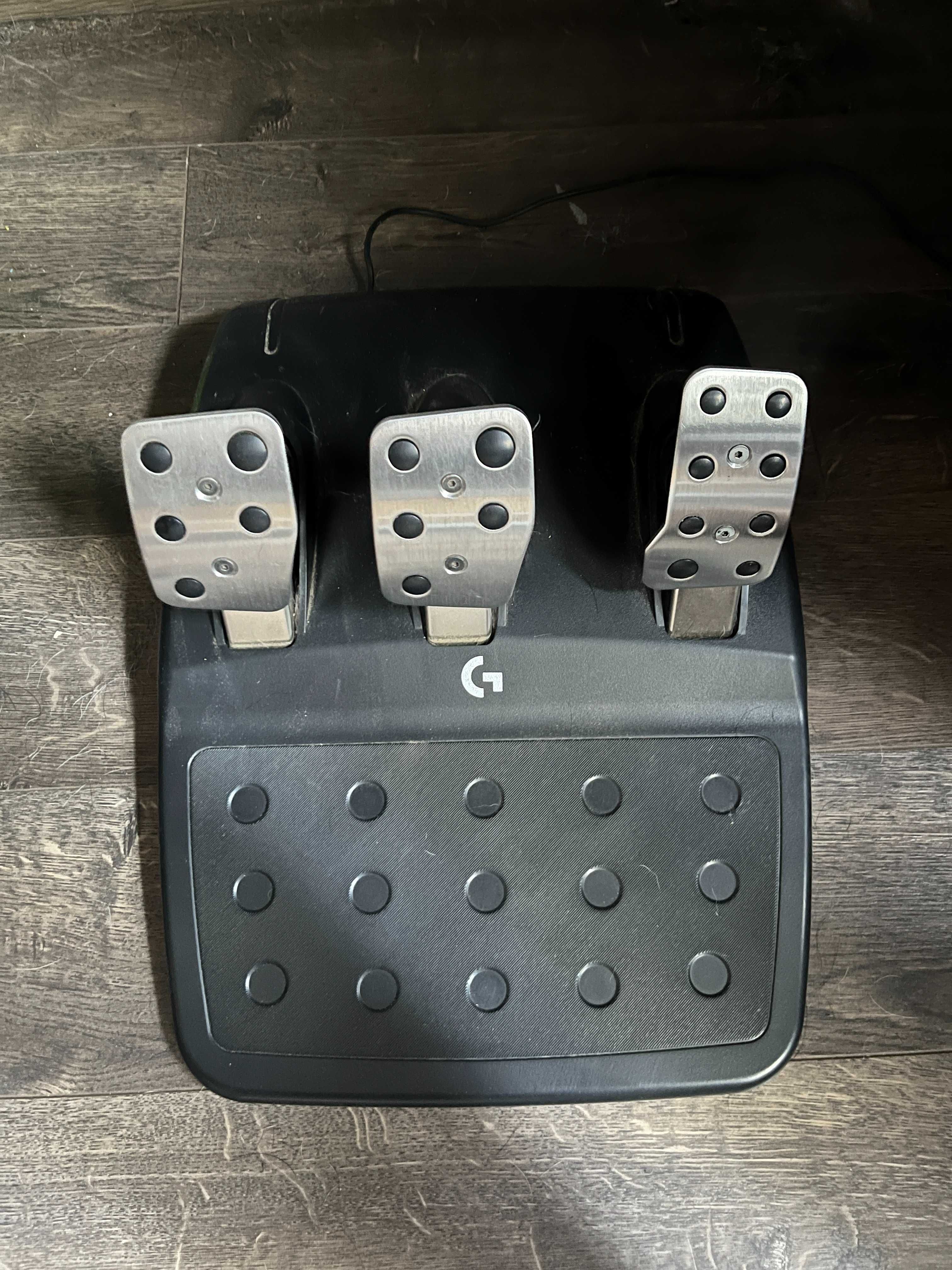 Волан Logitech G923 + Скоростен лост
