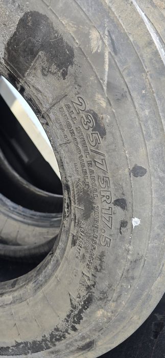 Продам резину 235 75 r17.5