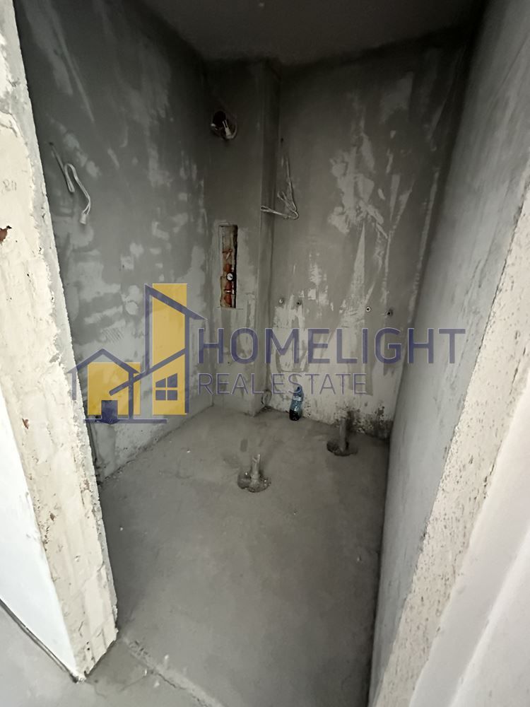 Продава се Двустаен апартамент в София, Младост 4 - 68 кв.м за 2004 €/кв.м - Снимка #4