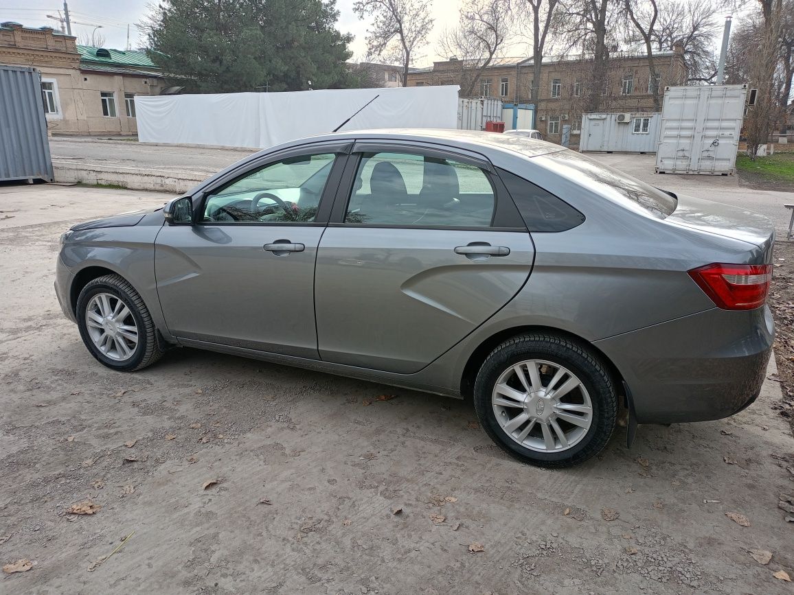 Lada Vesta - 2018