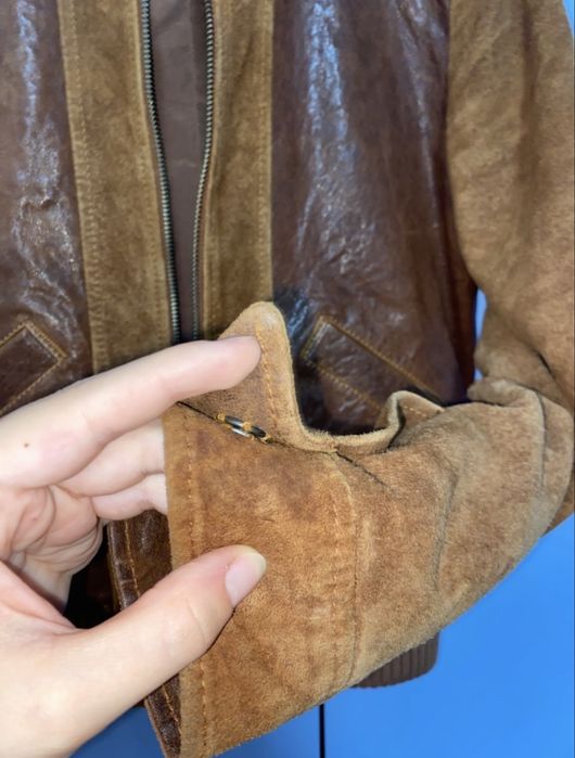 Vând jachetă Timberland, în stare foarte bună