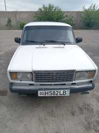 Vaz 2107 avftomobili sotiladi