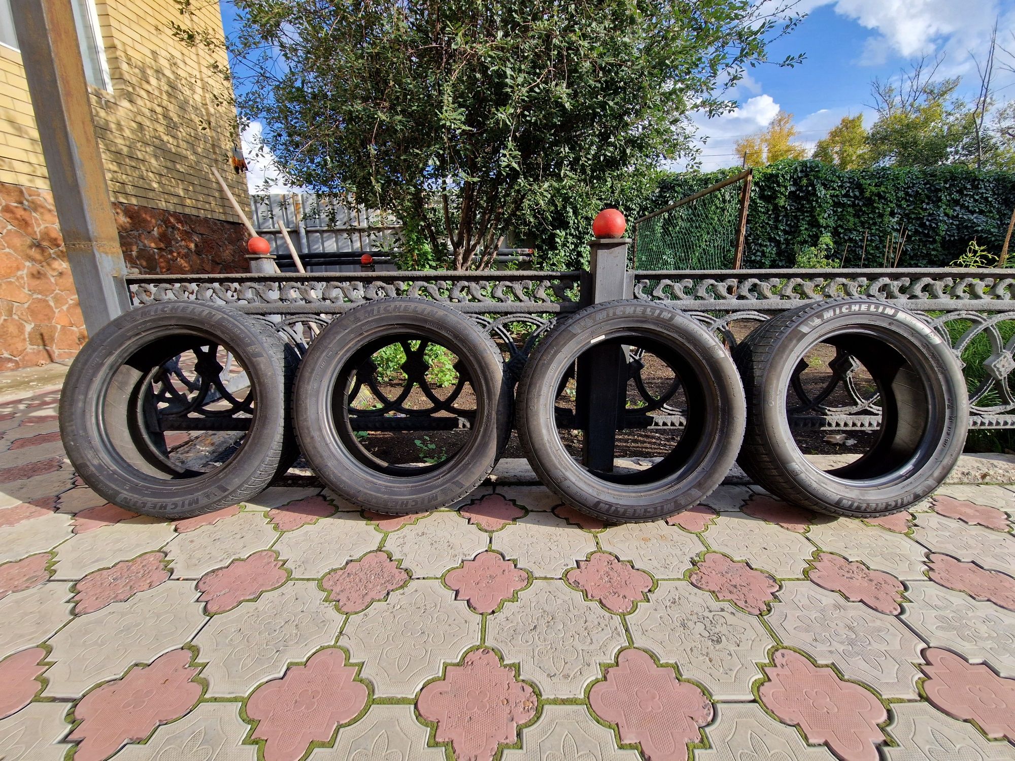 Продам зимние шины