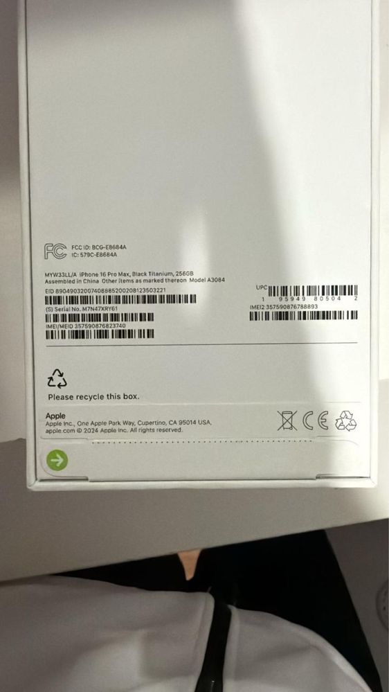 Продам айфон 16 pro max