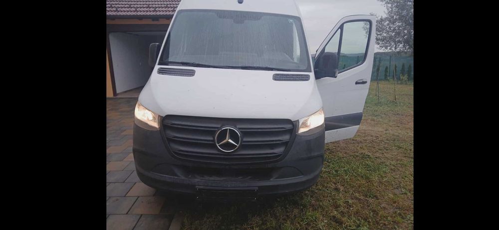 Mercedes Sprinter 2022 nerulat in România