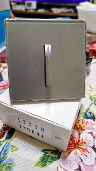 Intrerupator,switch lumina tip piano gri