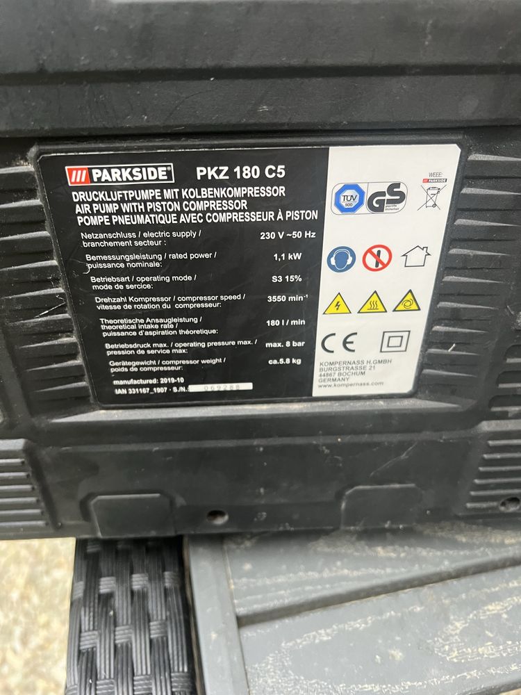 Compresor Parkside PKZ 180 C5