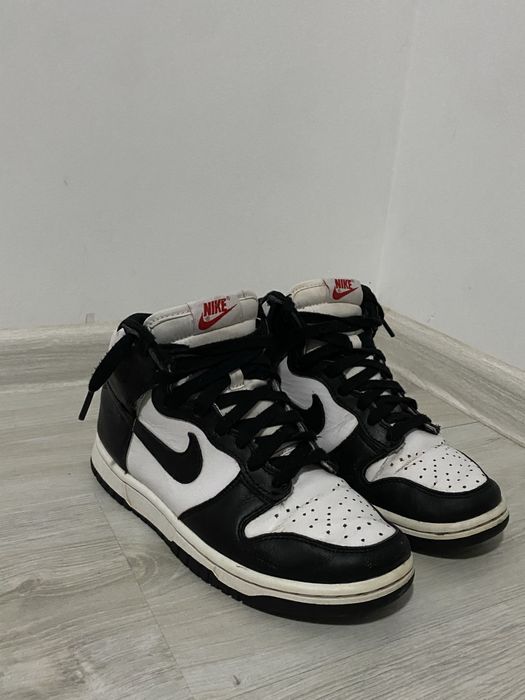 Adidasi Nike Dunk High