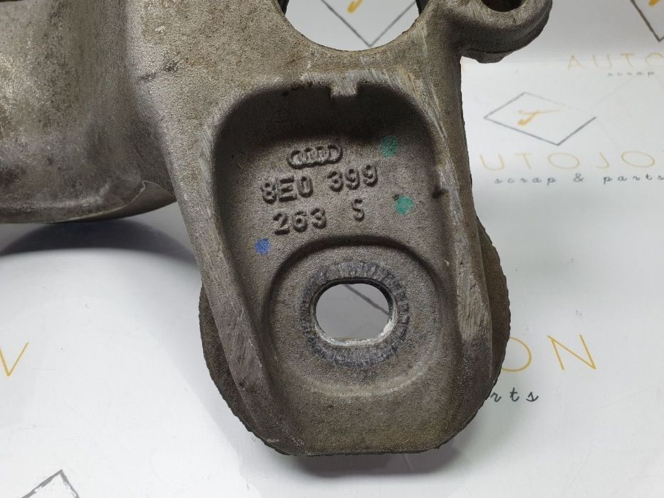Suport cutie de viteze automata AUDI A4 II (8E2, B6) [ 2000 - 2005 ] 1.8 127KW|173HP OEM 8E0399263S