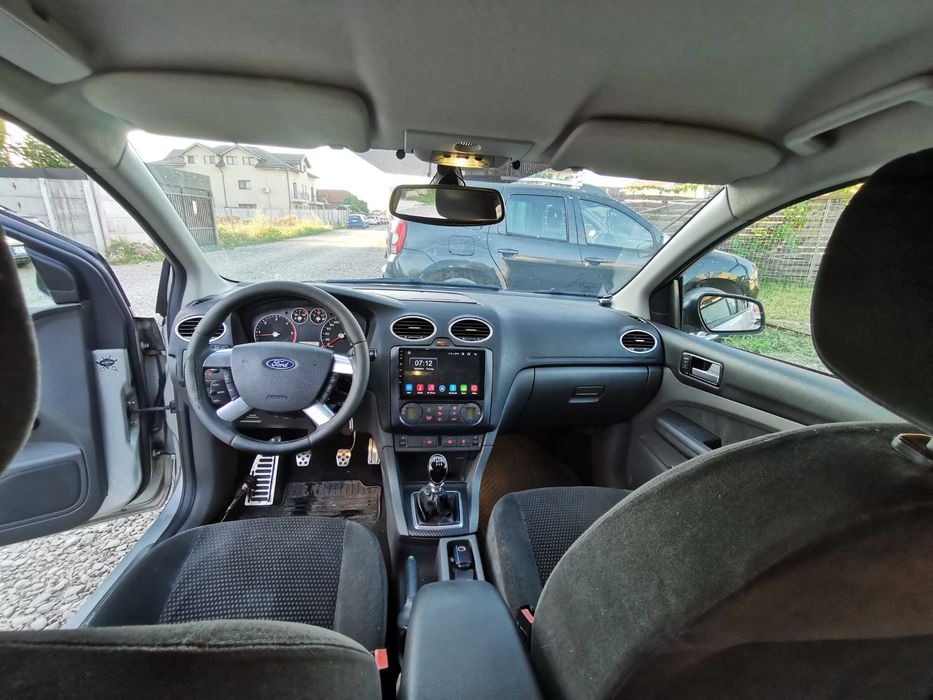 Ford Focus 2 • 2007 • 2.0 TDCI • 321.000 km • Gri • Manuală