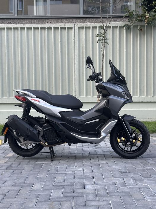 Aprilia SR GT 125