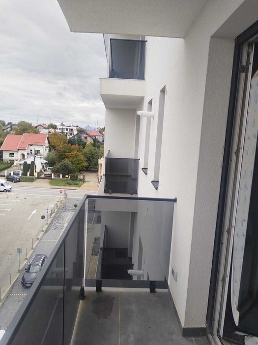 Vând apartament nou, nelocuit, în Complexul Alexanderman Suceava