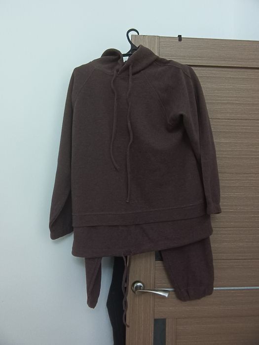 Спортивый костюм , теплый, почти новый